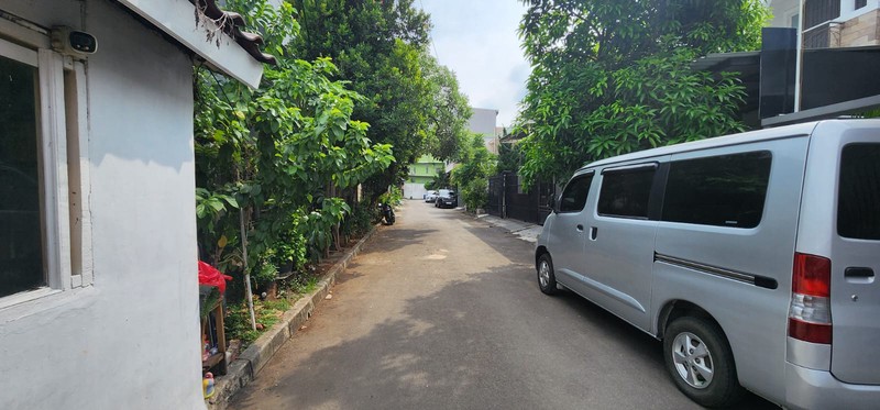 DIJUAL CEPAT - Rumah Mungil di Duri Kosambi Baru