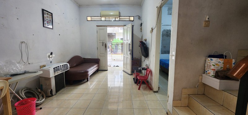 DIJUAL CEPAT - Rumah Mungil di Duri Kosambi Baru