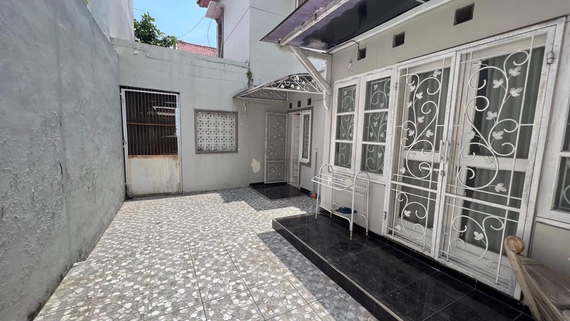 Dijual Rumah Tinggal 2 Lantai Lokasi Strategis di Depok Sleman 