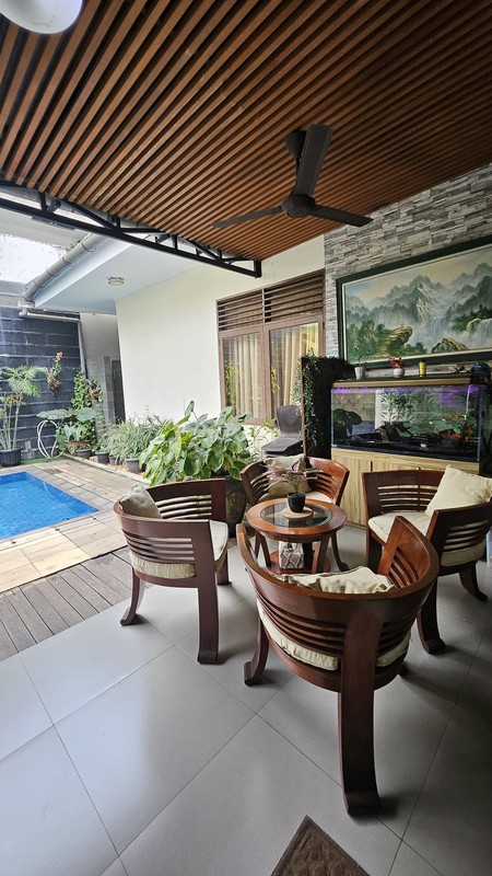 Di jual Rumah siap huni di Jl Merpati Bintaro jaya Sektor 2 - Jaksel