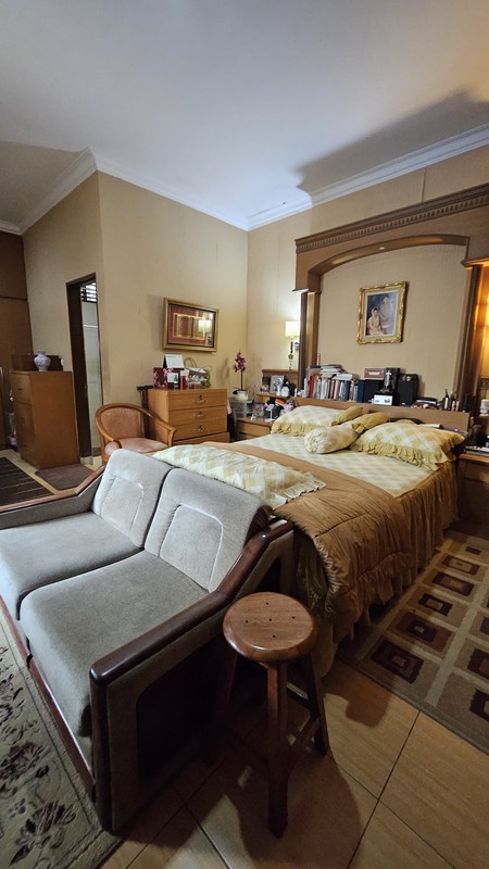 Di jual Rumah siap huni di Jl Merpati Bintaro jaya Sektor 2 - Jaksel