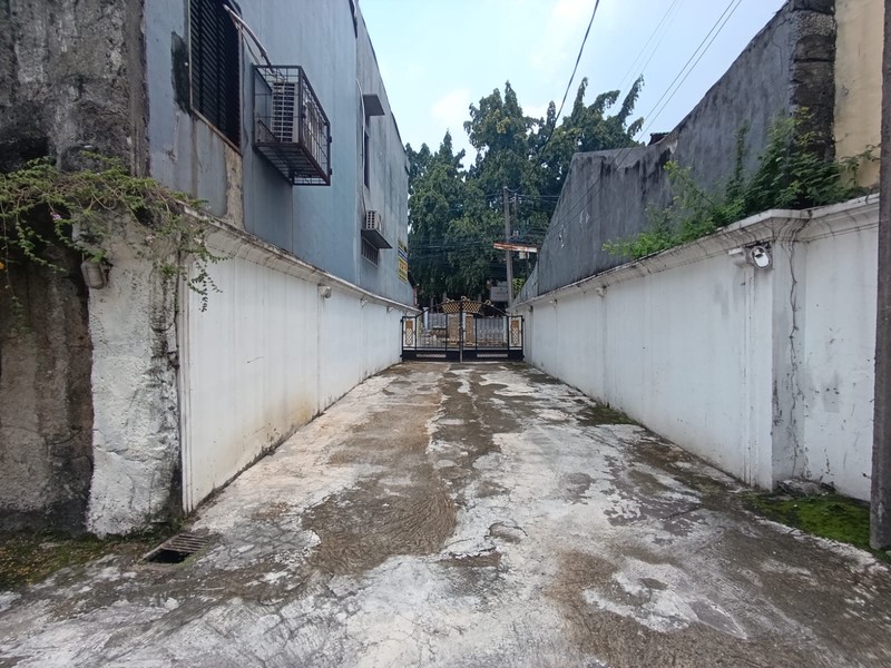 Di jual Rumah siap huni di Jl Pejaten Raya pasar minggu - Jaksel