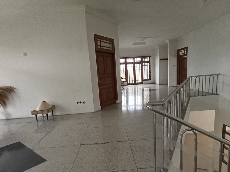 Di jual Rumah siap huni di Jl Pejaten Raya pasar minggu - Jaksel