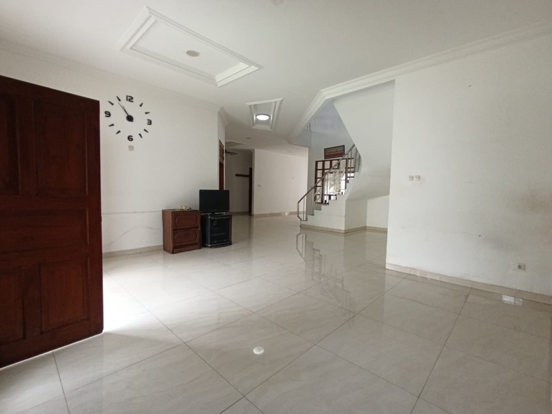 Di jual Rumah siap huni di Jl Pejaten Raya pasar minggu - Jaksel