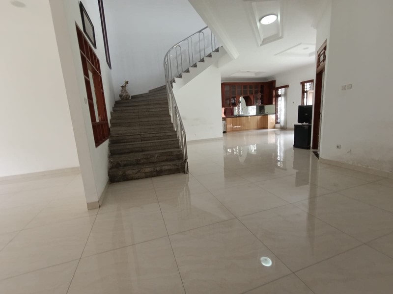 Di jual Rumah siap huni di Jl Pejaten Raya pasar minggu - Jaksel