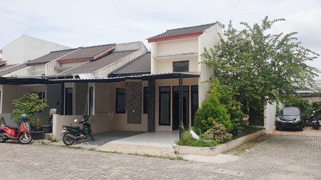 Rumah 2 Lantai, Bebas banjir Lokasi strategis di Pondok Aren