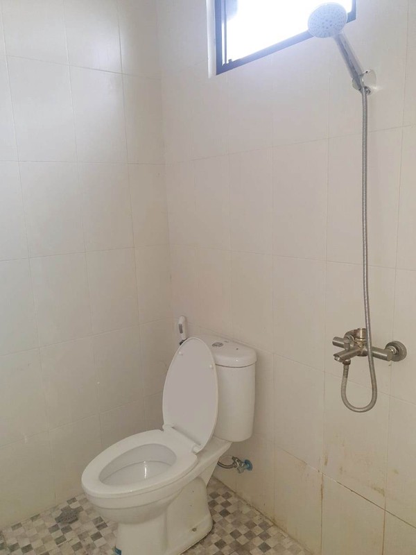 Rumah 2 Lantai, Bebas banjir Lokasi strategis di Pondok Aren