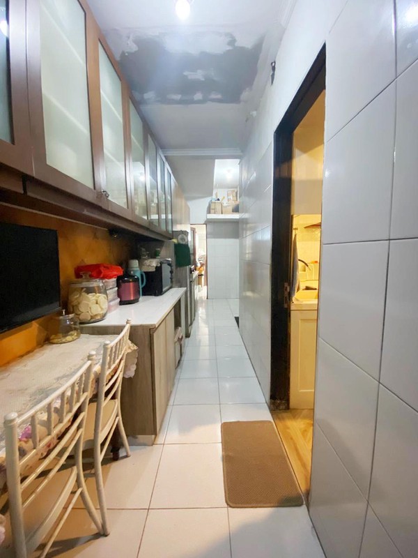 Rumah Bagus, Cantik, Asri, Lokasi strategis dan Bebas Banjir di Pesanggrahan