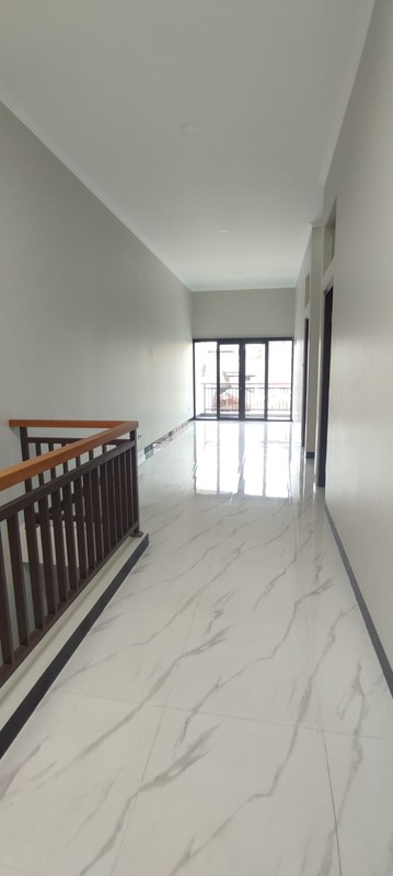 Rumah Baru di Taman Kopo Indah 1