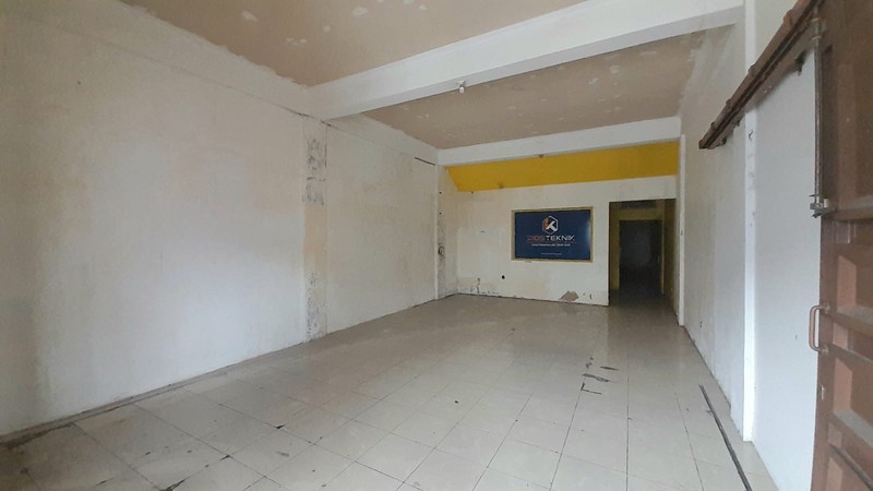 Ruko 2 Lantai Lokasi di Kawasan Pusat Bisnis Metro Square - Mertoyudan Magelang.