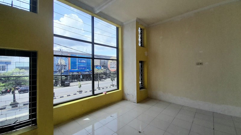 Ruko 2 Lantai Lokasi di Kawasan Pusat Bisnis Metro Square - Mertoyudan Magelang.