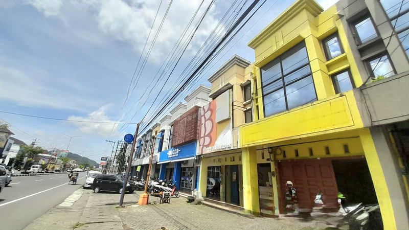 Ruko 2 Lantai Lokasi di Kawasan Pusat Bisnis Metro Square - Mertoyudan Magelang.