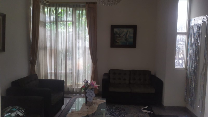 Dijual Rumah Asri - Hang Jebat Raya, Kebayoran Baru,Jakarta Selatan.