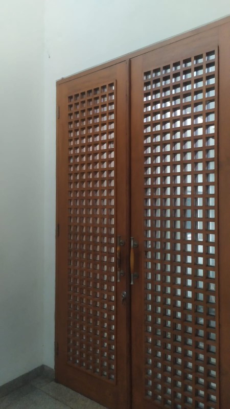 Dijual Rumah Asri - Hang Jebat Raya, Kebayoran Baru,Jakarta Selatan.