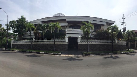 1 565. Dijual Rumah Mewah - Kertajaya Indah Timur, Surabaya  Lokasi Premium &#x2022; Hook &#x2022; Bangunan Besar & Siap Huni