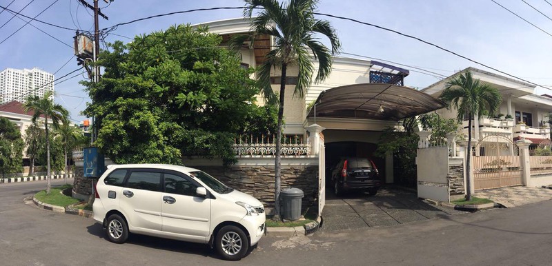 1 565. Dijual Rumah Mewah - Kertajaya Indah Timur, Surabaya  Lokasi Premium &#x2022; Hook &#x2022; Bangunan Besar & Siap Huni