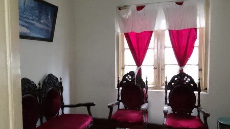 Rumah Luas di Kawasan Pusat Kota Bandung