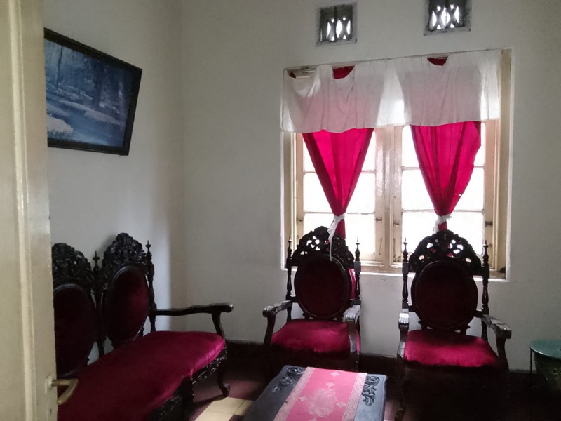 Rumah Luas di Kawasan Pusat Kota Bandung