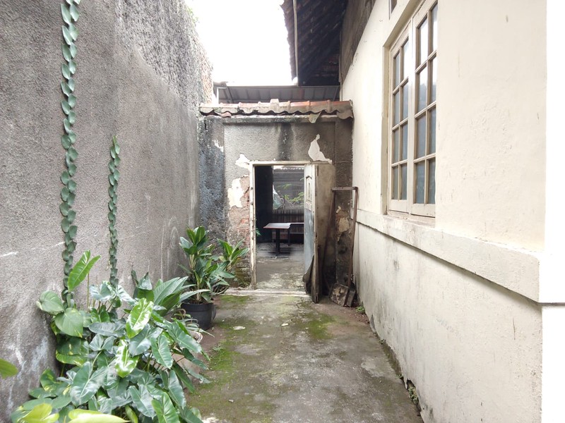 Rumah Luas di Kawasan Pusat Kota Bandung