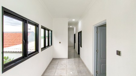 Rumah Baru,dalam cluster,lingkungan bagus di Bintaro Jaya 9