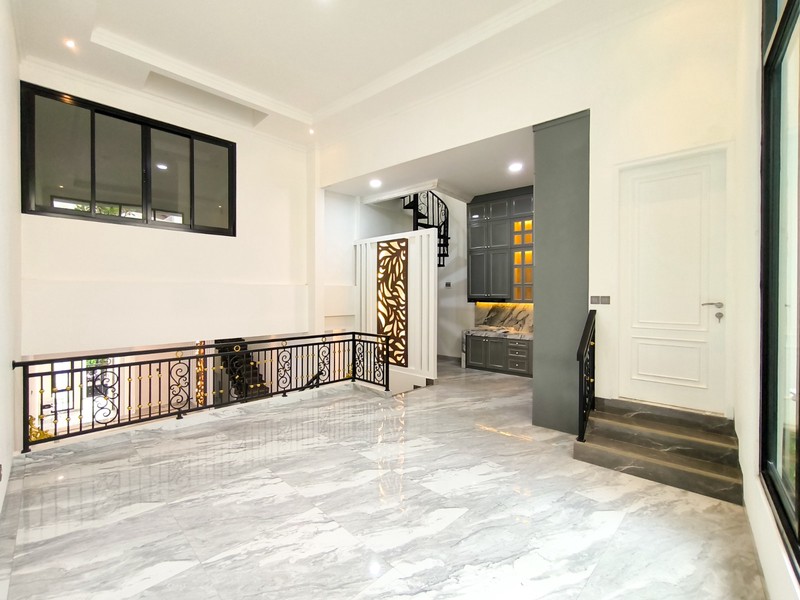 Rumah Baru,dalam cluster,lingkungan bagus di Bintaro Jaya 9