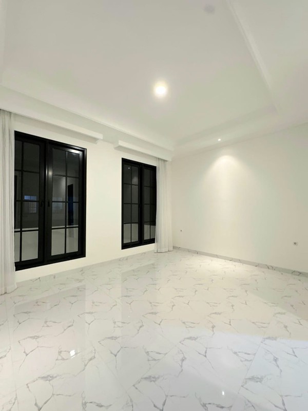 Rumah Bagus,dalam cluster,nyaman di Bintaro Jaya 5