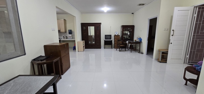 RUMAH 2 LANTAI DI SEVILLA BSD, Dekat ke stasiun Rawa Buntu