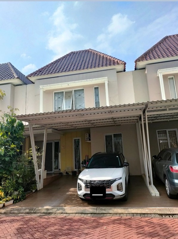 Rumah Cluster dekat tempat Ruko Anniva - Latigo village