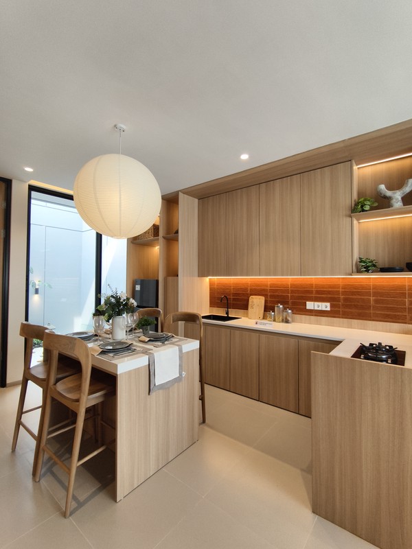 Rumah Mewah Premium di Surabaya Timur, Dekat Tol Tambak Sumur & Bandara Juanda