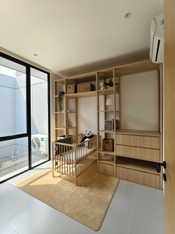 Rumah Mewah Premium di Surabaya Timur, Dekat Tol Tambak Sumur & Bandara Juanda