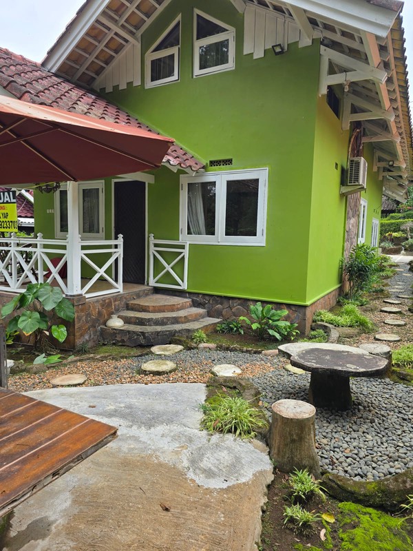 Dijual 408 m2 Rumah Villa Grand Trawas blok D - Mojokerto Jatim  - Dekat Grand Whizz Trawas JATIM