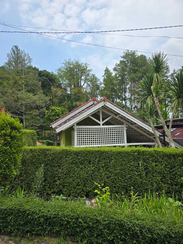 Dijual 408 m2 Rumah Villa Grand Trawas blok D - Mojokerto Jatim  - Dekat Grand Whizz Trawas JATIM