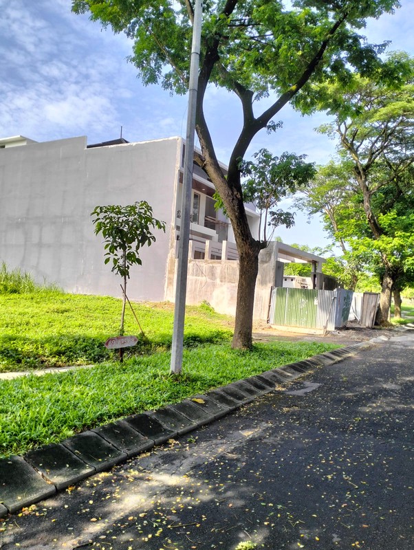 JUAL TANAH CITRALAND WATERFRONT HADAP UTARA