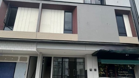 Disewakan Ruko Baru Gress, District 9, Citraland Surabaya Barat