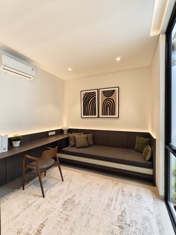 Rumah Modern Strategis Surabaya Timur - Dekat Tol Waru, Kampus, dan Bandara Juanda