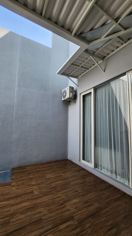 DIJUAL RUMAH FULL FURNISH MEWAH DI PAKUWON INDAH SURABAYA BARAT