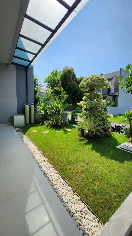 DIJUAL RUMAH FULL FURNISH MEWAH DI PAKUWON INDAH SURABAYA BARAT