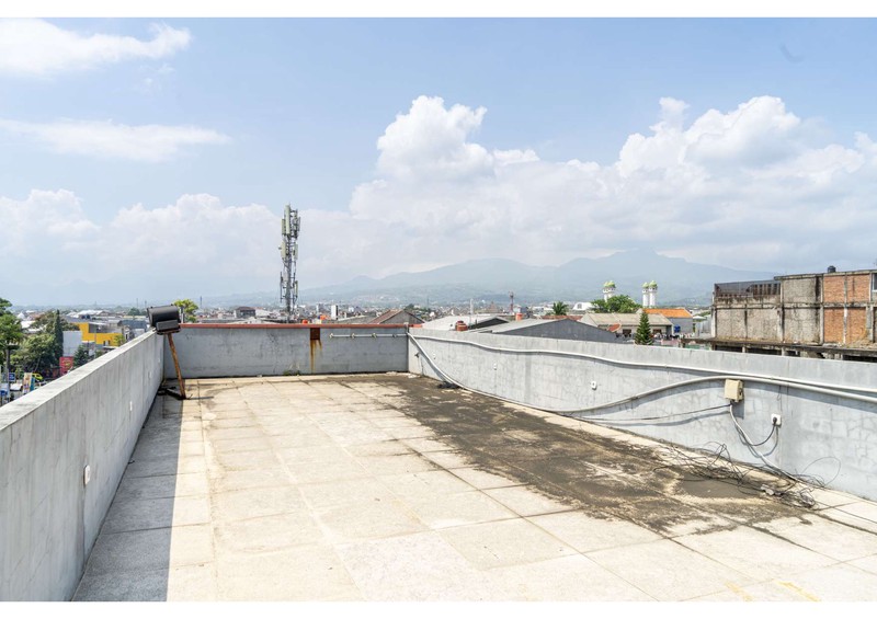 Ruko 3 Lantai Lokasi Strategis di Garut Kota