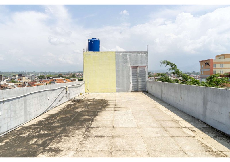 Ruko 3 Lantai Lokasi Strategis di Garut Kota