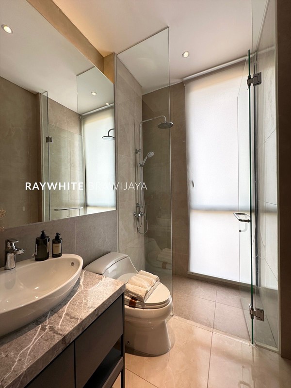 Rumah Modern Minimalis Dalam Lingkungan Tenang Area BSD