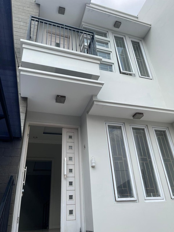 Rumah Bagus Akses Jalan 3 Mobil di Tebet Jakarta Selatan
