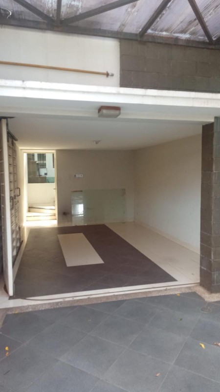 Rumah Bagus Akses Jalan 3 Mobil di Tebet Jakarta Selatan