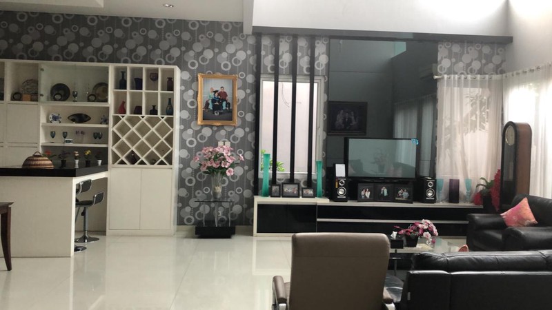 Rumah 3½ Lantai didalam Perumahan KT 5+1 KM 5+1 @Benda, Kota Tangerang