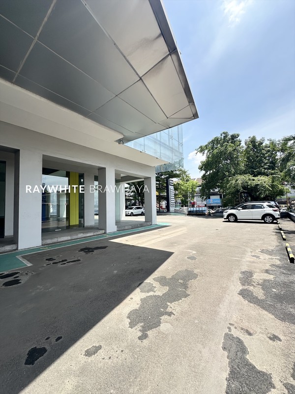 Gedung Ikonik Lokasi Strategis Area Pondok Pinang