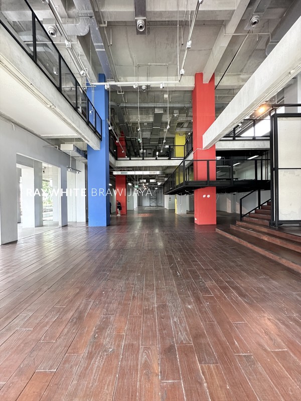 Gedung Ikonik Lokasi Strategis Area Pondok Pinang