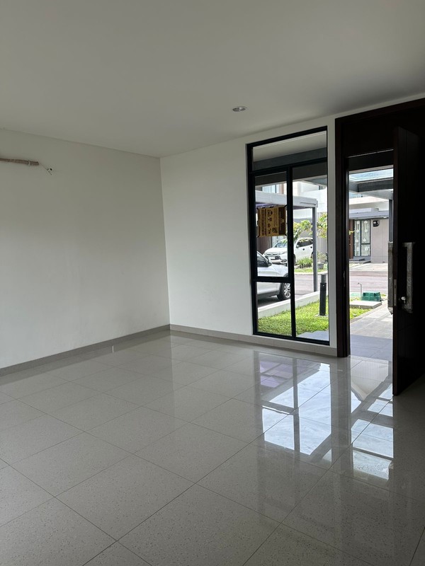 Dijual Cepat Rumah Mewah Podomoro Park