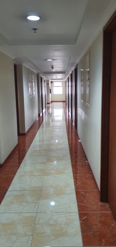 tinggaal bawa koper furnished hanya 200jt saja nego tipis apartemen type studio green lake ciputat tower E jalan dewi sartika tangerang selatan banten