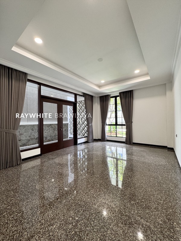 Rumah Mewah Siap Huni Area Pondok Indah Kencana Indah