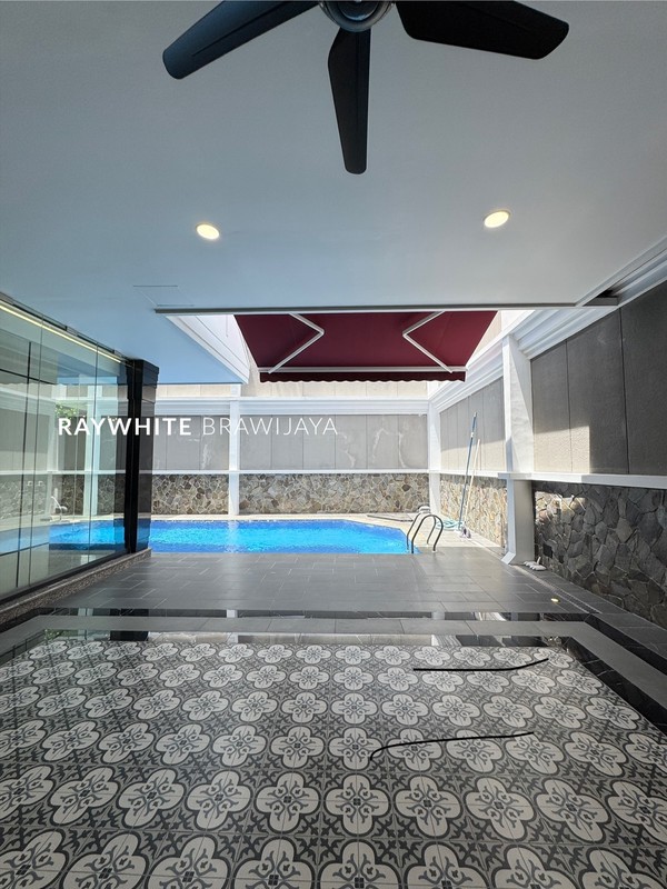 Rumah Mewah Siap Huni Area Pondok Indah Kencana Indah