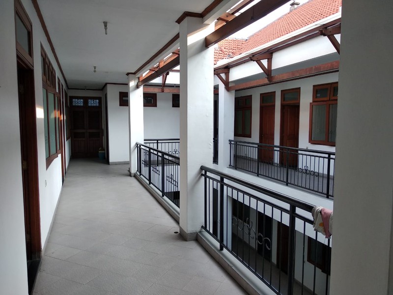 Disewakan Tempat Usaha Raya Jemursari Surabaya - Lokasi Premium untuk Berbagai Usaha